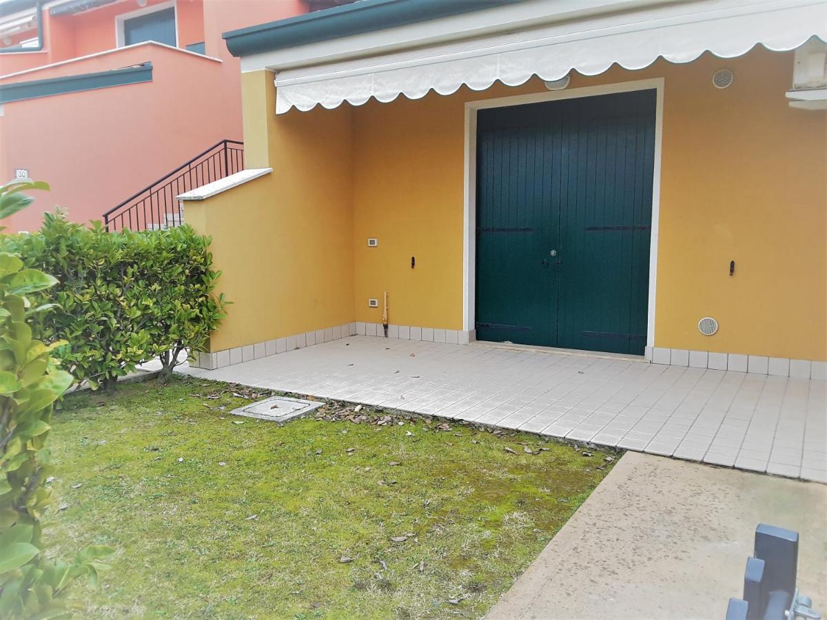 Iris 20 In Posizione Strategica, Indipendente, All'Interno Del Villaggio Dei Fiori 卡奥莱 外观 照片